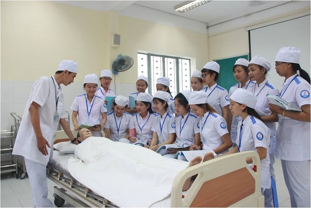 Danh sách đào tạo ngành Điều dưỡng theo từng hệ để thí sinh tham khảo